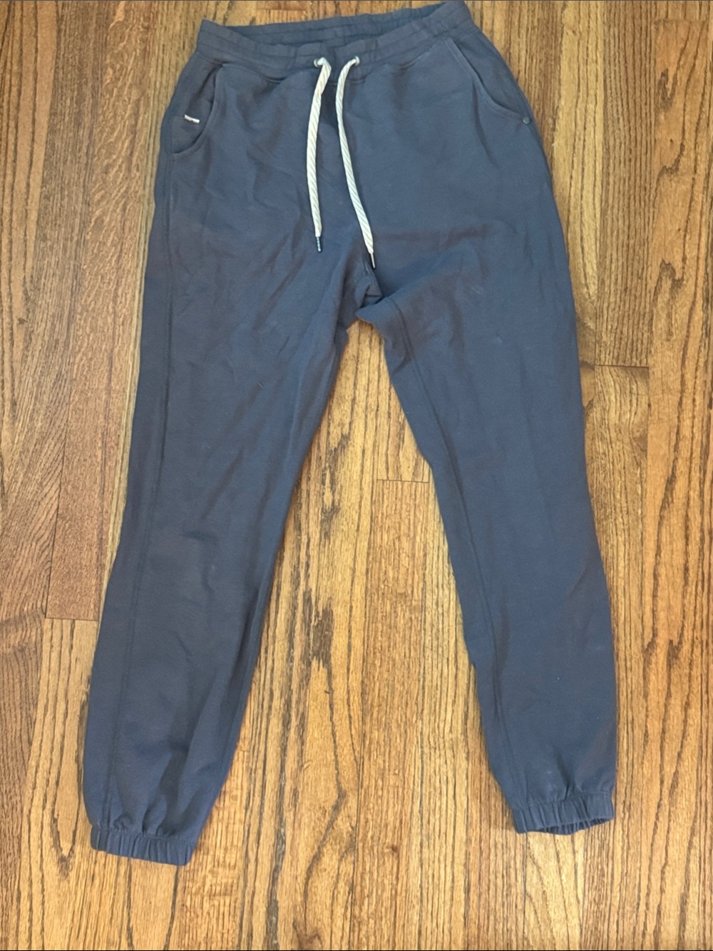 Vuori | Women's Navy Performance Joggers-Size XS
